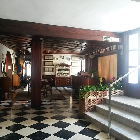 Hostal Cas Bombu Cala Ratjada  Ngoại thất bức ảnh