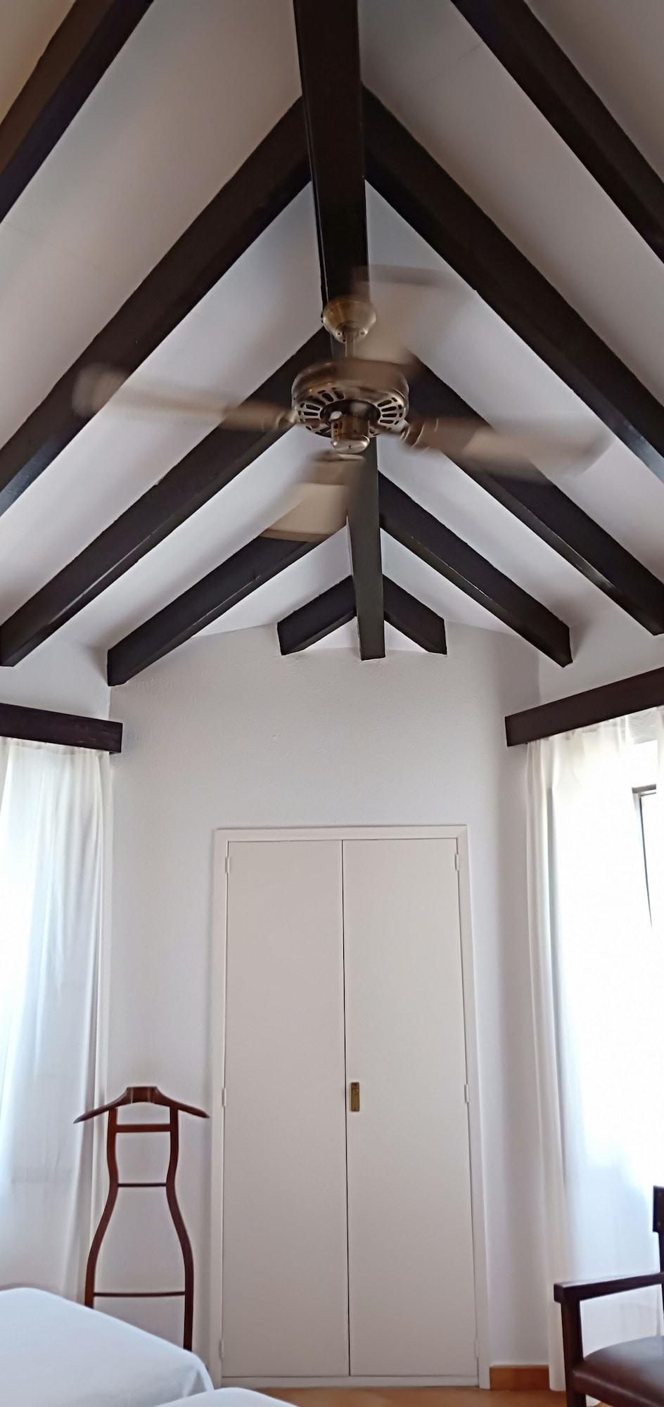 Hostal Cas Bombu Cala Ratjada  Ngoại thất bức ảnh