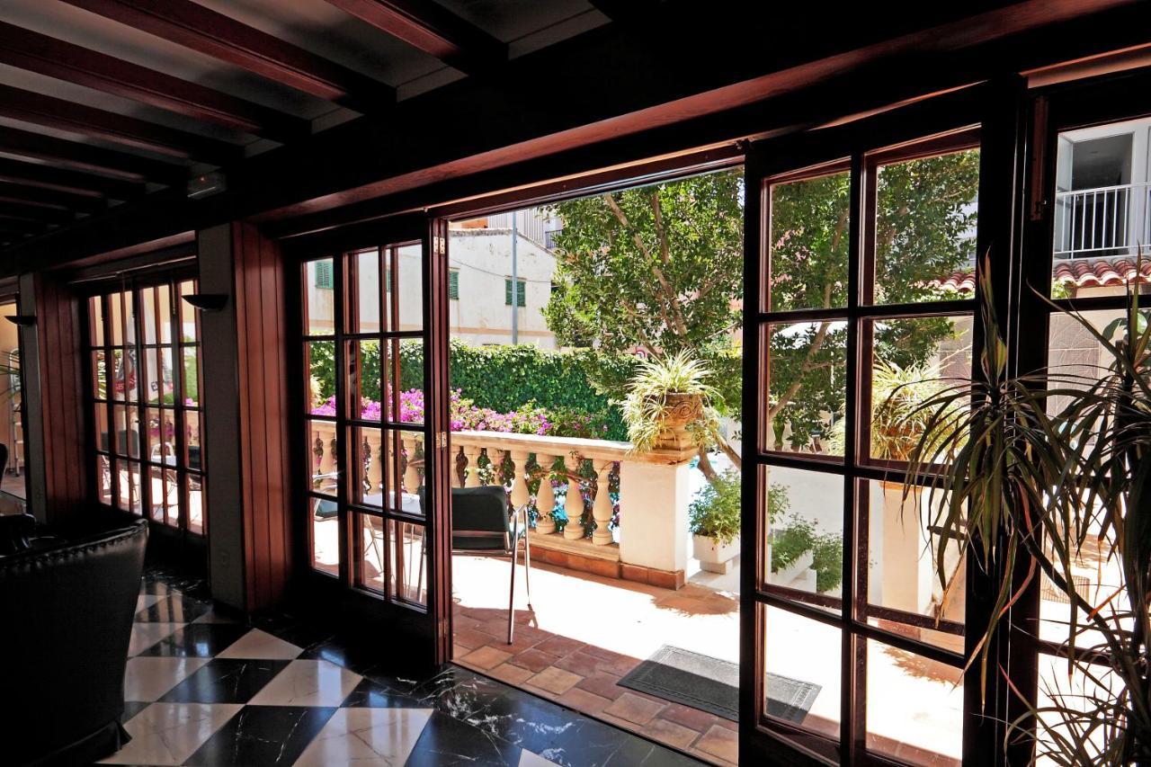 Hostal Cas Bombu Cala Ratjada  Ngoại thất bức ảnh